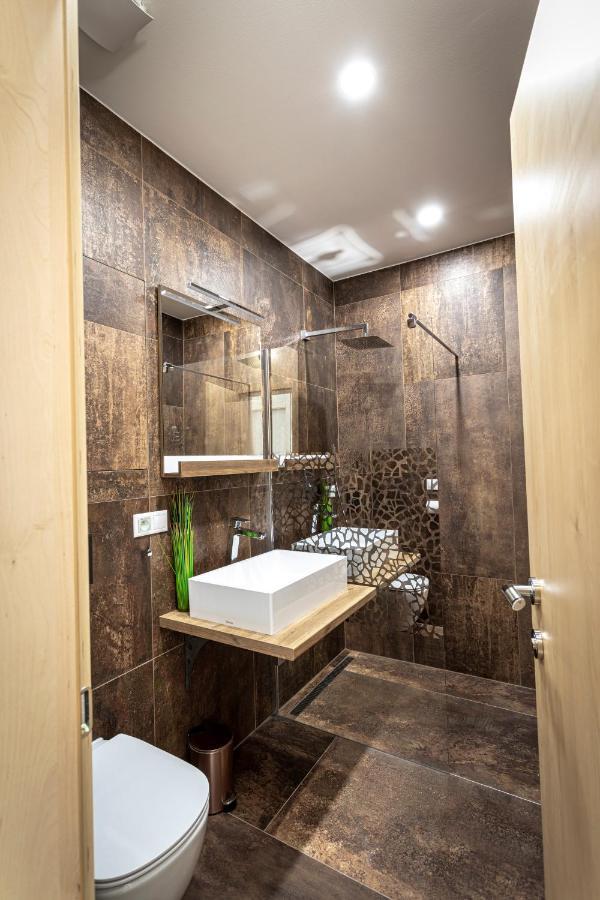 Moderny Apartman Swen S 2 Terasami Tatranská Lomnica Dış mekan fotoğraf