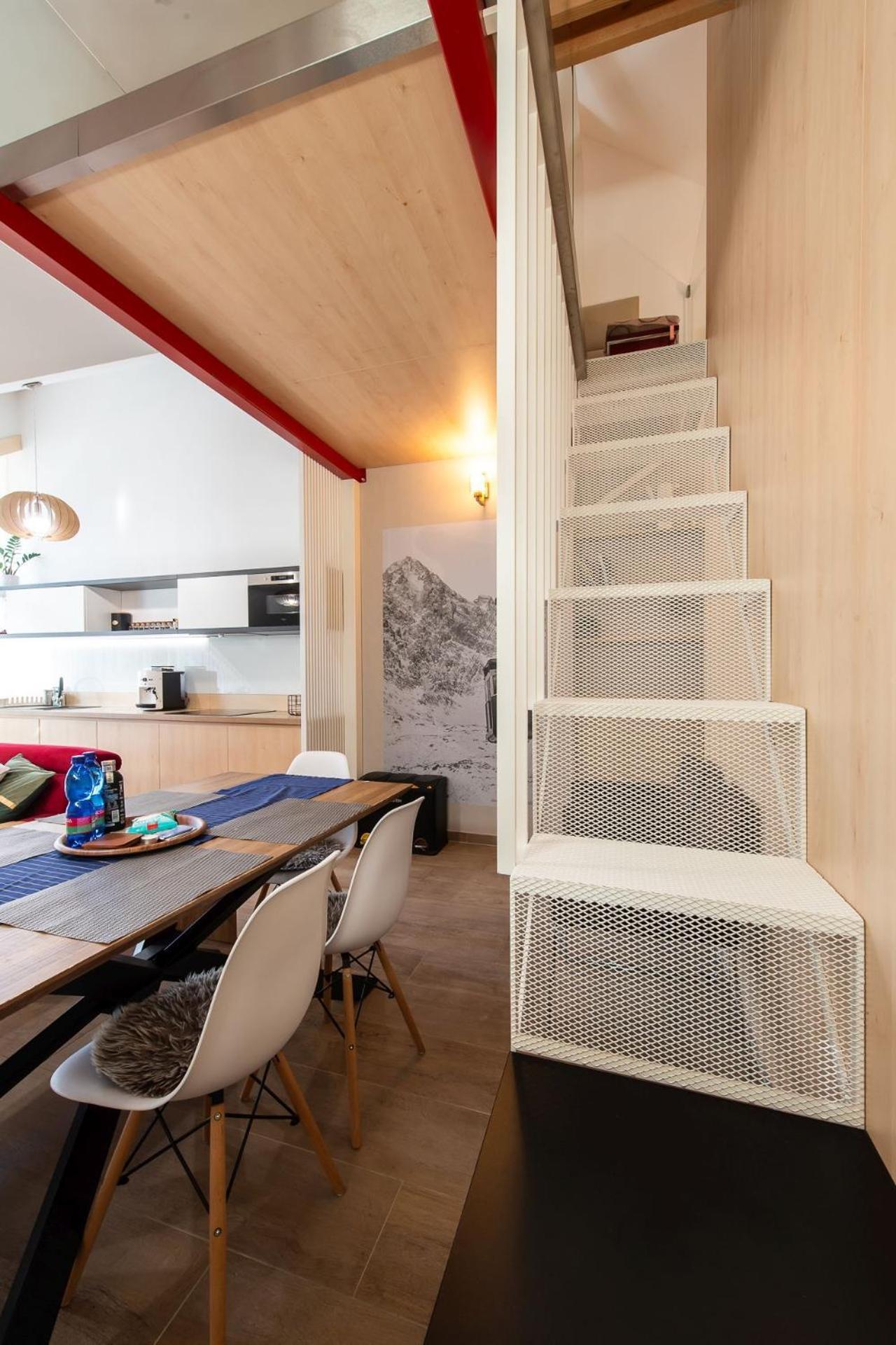 Moderny Apartman Swen S 2 Terasami Tatranská Lomnica Dış mekan fotoğraf